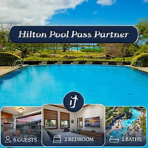  Holiday home Hilton Pool Pass Included, Kolea - Luxe Penthouse United States